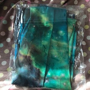 Plus size galaxy leggings